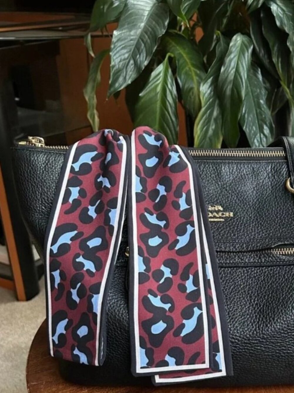 New Silk Skinny Scarf Twilly Leopard Print 🧣
